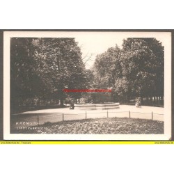 AK - Krems - Stadtpark - Brunnen