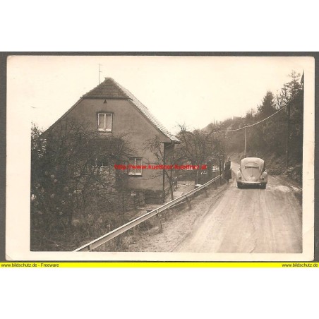 AK - Foto - Krems - Haus im Alauntal mit VW Käfer (NÖ) 