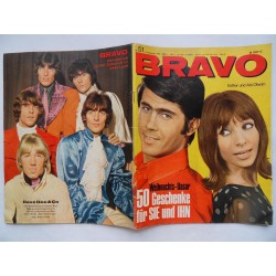 BRAVO - Nr. 51 / 1966 mit Starschnitt Graham Bonney1