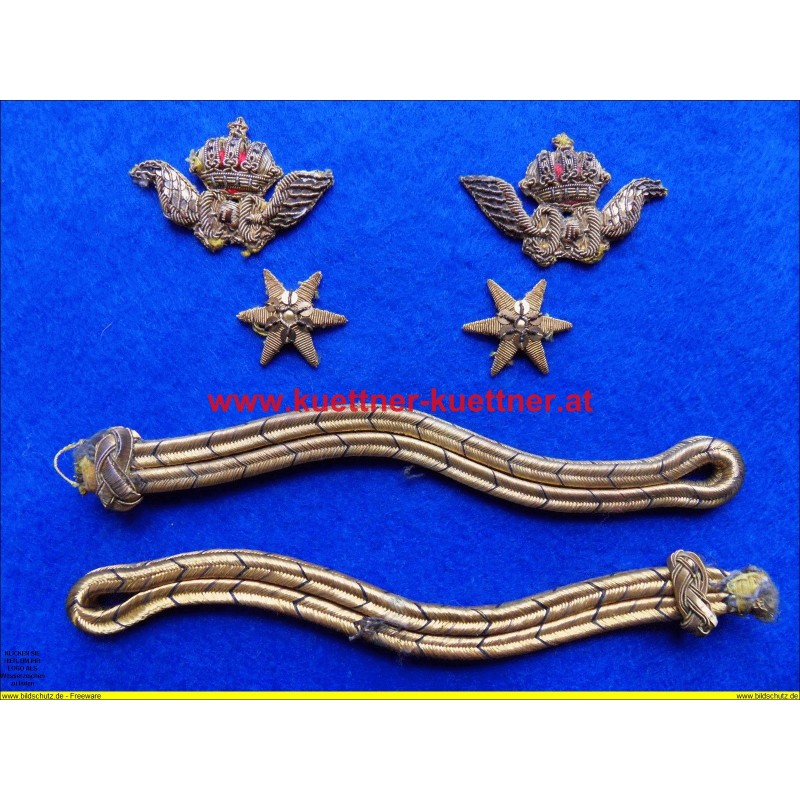 Distinktionen eines Offiziers des k.k. Freiwilligen Automobilkorps Distinktionen eines Offiziers des k.k. Freiwilligen Automobilkorps