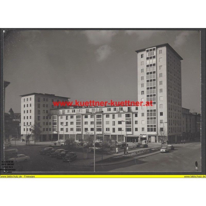 AK - Krems a. d. D. - Bahnhofsplatz (NÖ) 