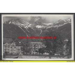 AK - Hotel Kaiserhof gegen die Innsbrucker Nordkette