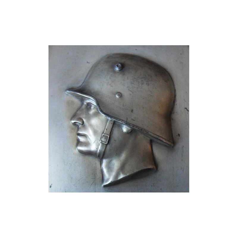 Blechschild - Soldatenkopf mit Stahlhelm