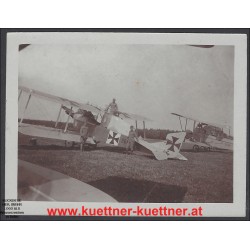 FOTO WK I. - Österr. Doppeldecker am Flugfeld