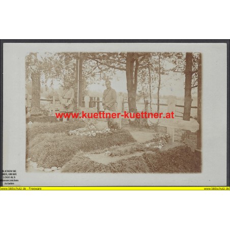 K.u.k. Foto - Gefallene Offiziere der 7. Kavallerie Schützen Div. 15.8.15