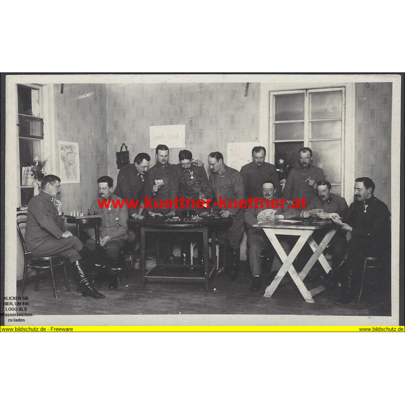 K.u.k. Foto - Im Spiel Saal bei der 16. Div. auf Gut Jarorzewo