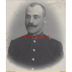 Kabinettfoto Svaton Anton Oblt. u. Reg.-Adj. im 24 DAR