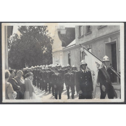 Langenlois Feuerwehrumzug in der Wienerstraße