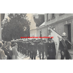 Langenlois Feuerwehrumzug in der Wienerstraße