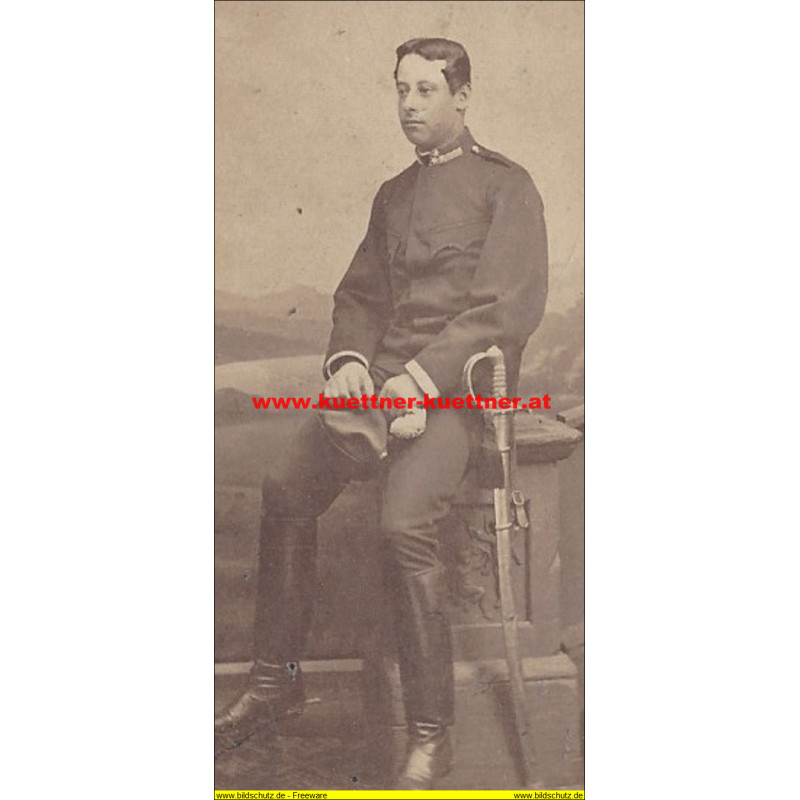 CdV Friedrich Binder Edl. v. Hohenstreben als Cadet im DR.1