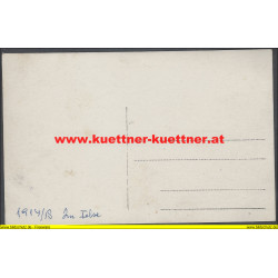 Foto - Offizier mit seinem Dienstauto