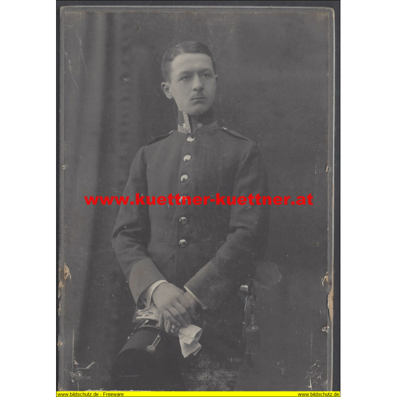 Fähnrich Walter Mende