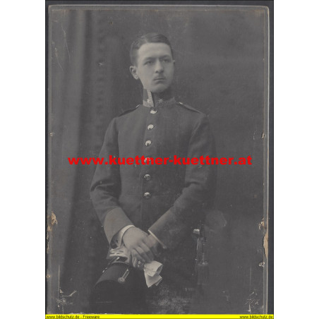 Fähnrich Walter Mende