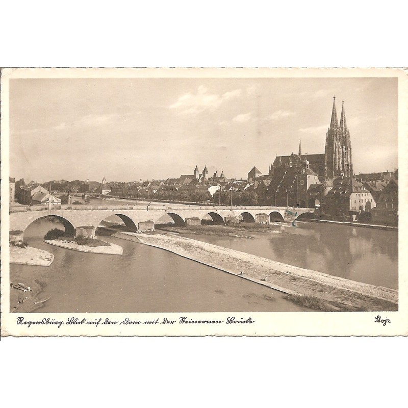 AK - Regensburg - Blick auf den Dom mit der Steinernen Brücke